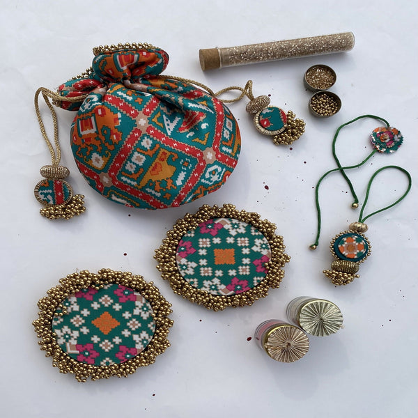 Go-Green Rakhi Ensemble
