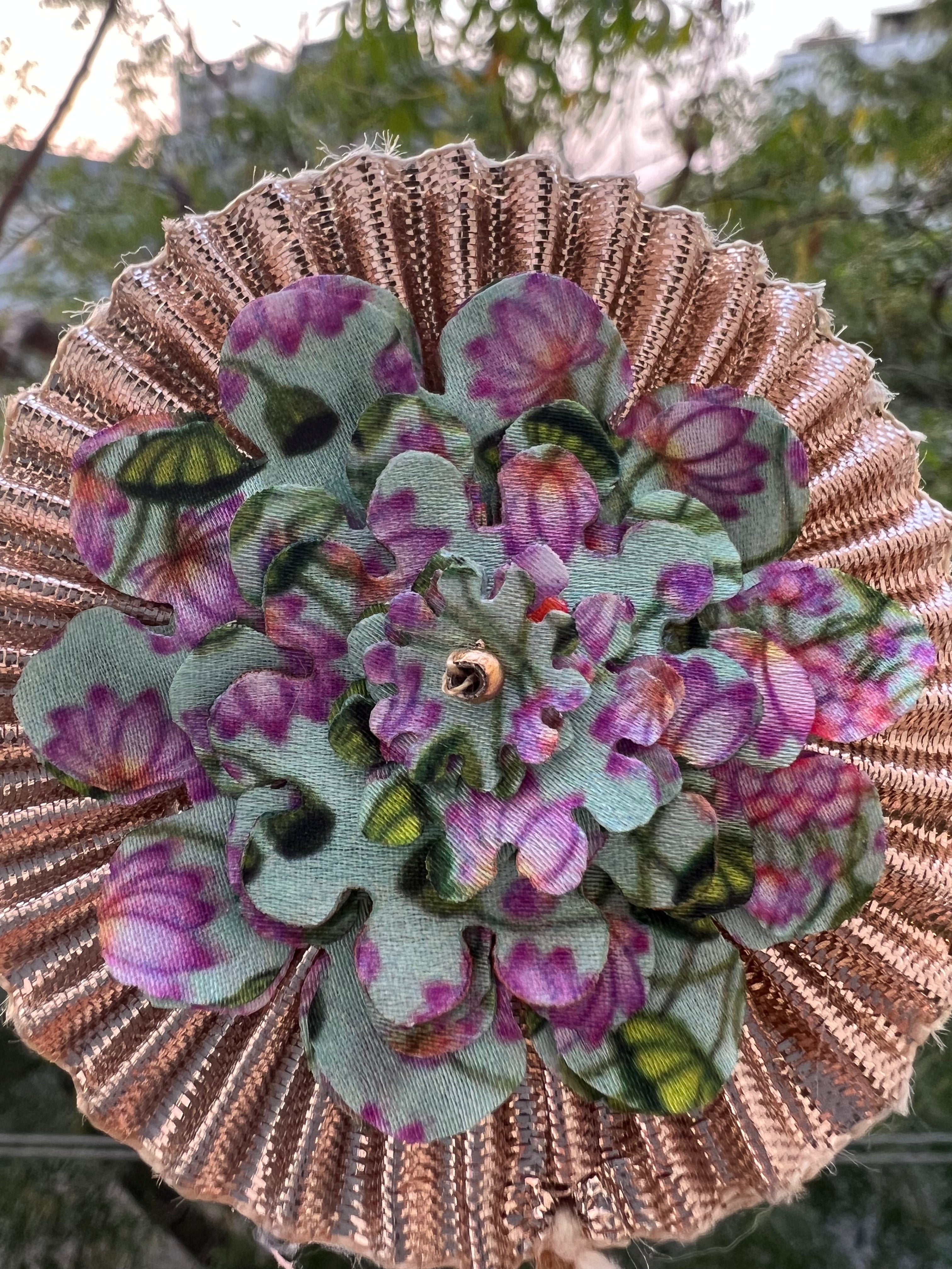 Pink Navratna Patola + Pastel Pistachio Inflorescence Divine Pichwai Trinket