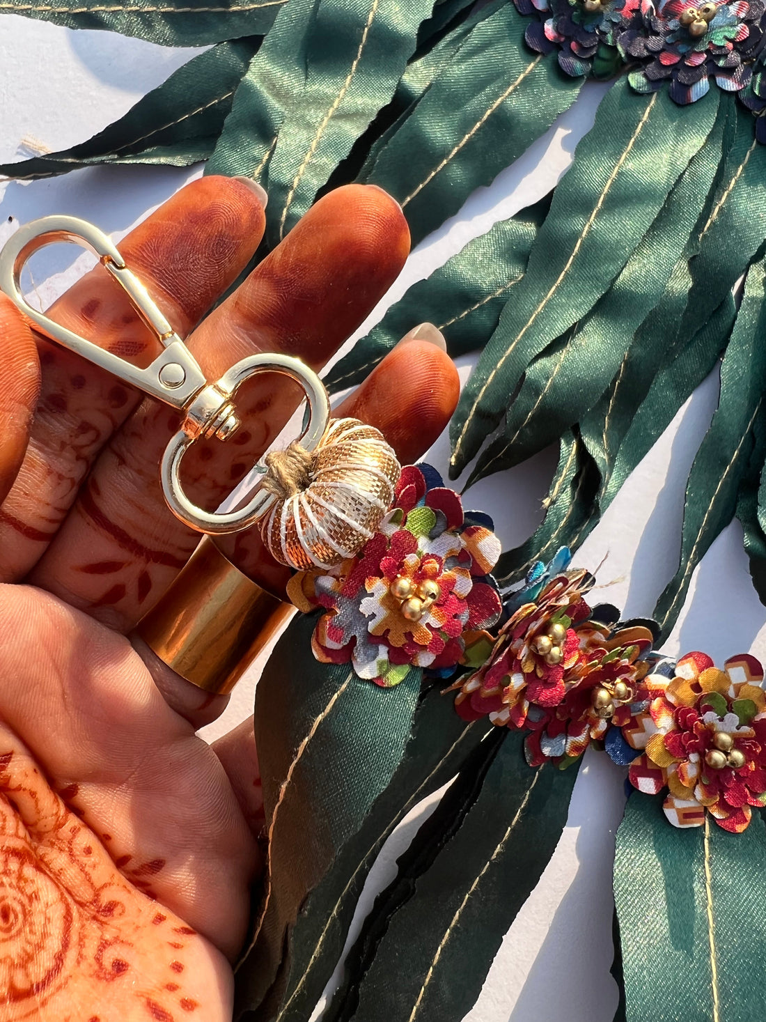 Mini Asopalav Tradition X Maroon & Pink Colloquial Divine Pichwai Toran: Two way (FLEXIBLE)
